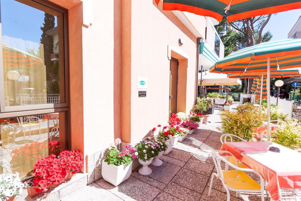 Hotel Paola Garden - Nuova Gestione Bellariva Di Rimini Exterior photo